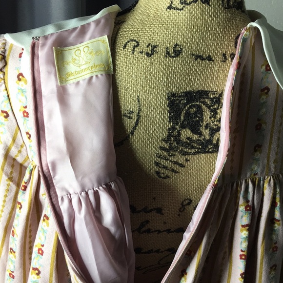 Metamorphose Wonder Carousel Angel Collar A LineOP - Picture 8 of 8